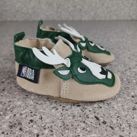 NBA Milwaukee Bucks Robeez Infant Baby Soft Shoes 0-6 months or 12-18 months - Picture 4 of 13